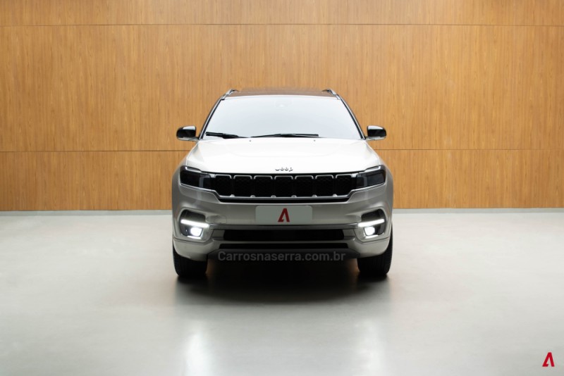 COMMANDER 2.0 OVERLAND T380 16V 4X4 TURBO DIESEL 4P AUTOMÁTICO - 2023 - GARIBALDI