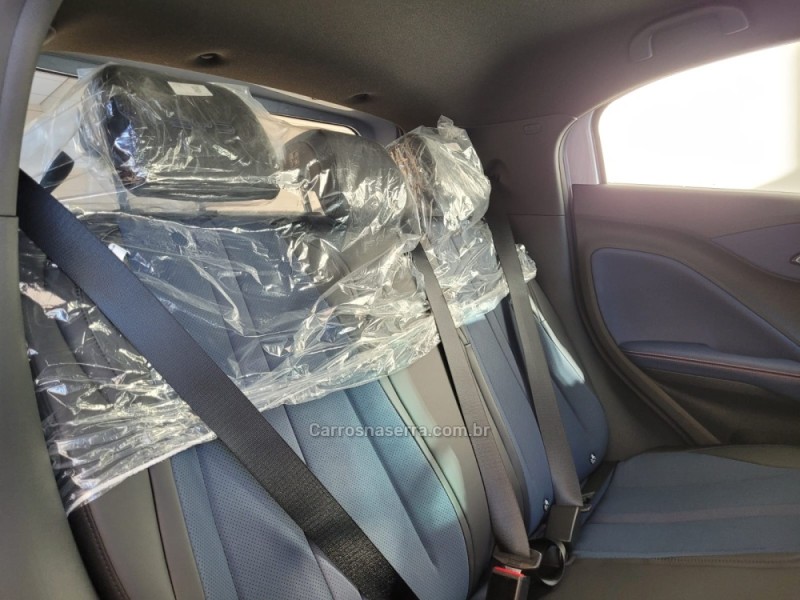 DOLPHIN MINI ELÉTRICO 4P AUTOMÁTICO - 2027 - CANELA