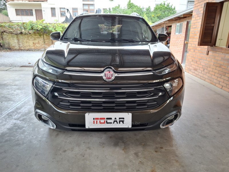 TORO 1.8 16V EVO FLEX FREEDOM AUTOMÁTICO - 2017 - GARIBALDI