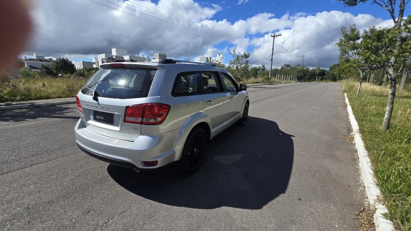 JOURNEY 3.6 RT V6 GASOLINA 4P AUTOMÁTICO - 2012 - BENTO GONçALVES