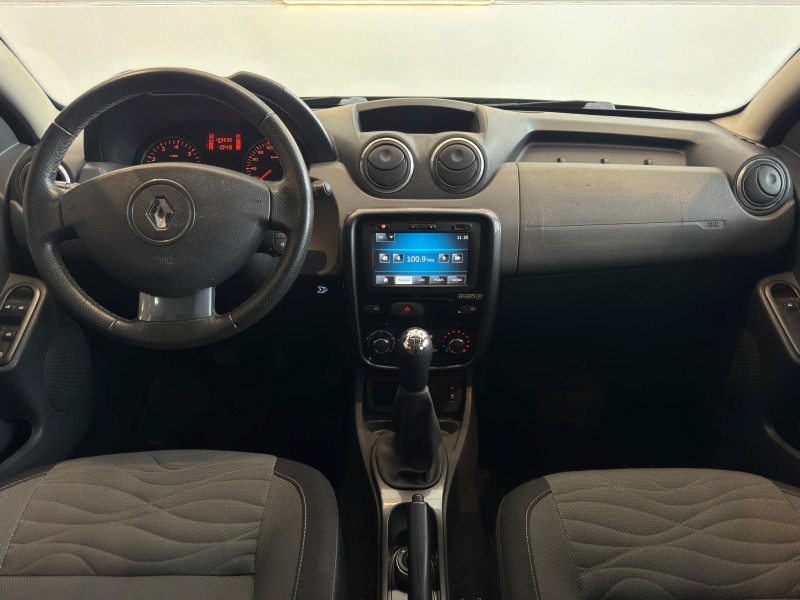 DUSTER 1.6 DYNAMIQUE 4X2 16V FLEX 4P MANUAL - 2013 - CAXIAS DO SUL