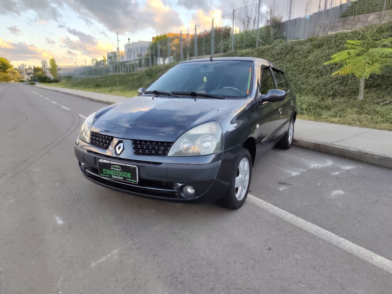 clio 1.6 privilege 16v flex 4p manual 2004 caxias do sul