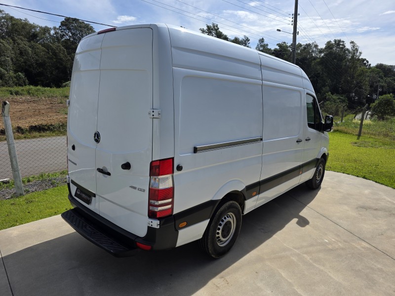SPRINTER 2.2 415 CDI FURGÃO EXTRA LONGO TETO ALTO 3P DIESEL MANUAL - 2018 - BENTO GONçALVES