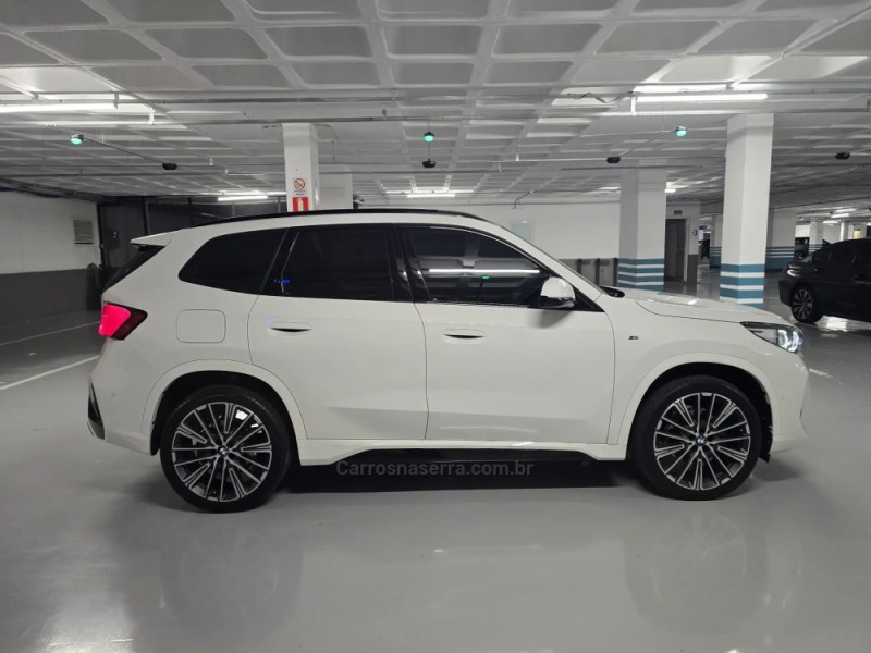 X1 2.0 16V TURBO ACTIVEFLEX SDRIVE20I M SPORT 4P AUTOMÁTICO - 2024 - PORTO ALEGRE