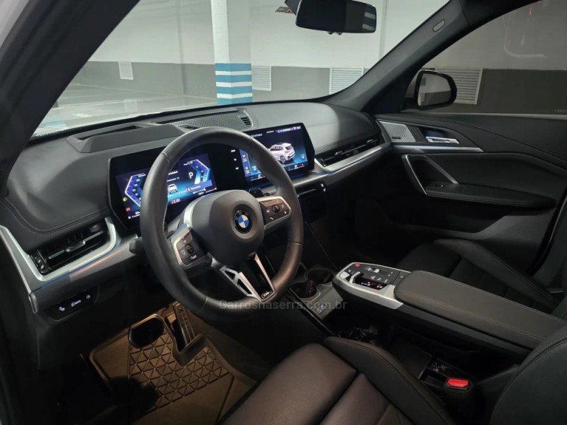 X1 2.0 16V TURBO ACTIVEFLEX SDRIVE20I M SPORT 4P AUTOMÁTICO - 2024 - PORTO ALEGRE