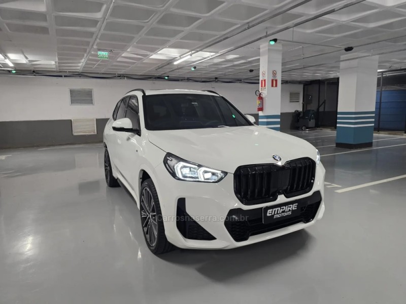 X1 2.0 16V TURBO ACTIVEFLEX SDRIVE20I M SPORT 4P AUTOMÁTICO - 2024 - PORTO ALEGRE