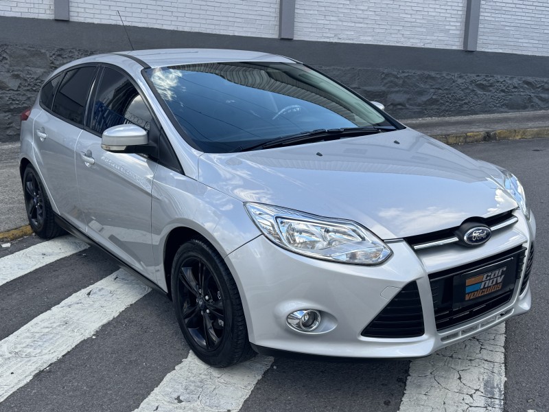 focus 1.6 se 16v flex 4p manual 2015 caxias do sul