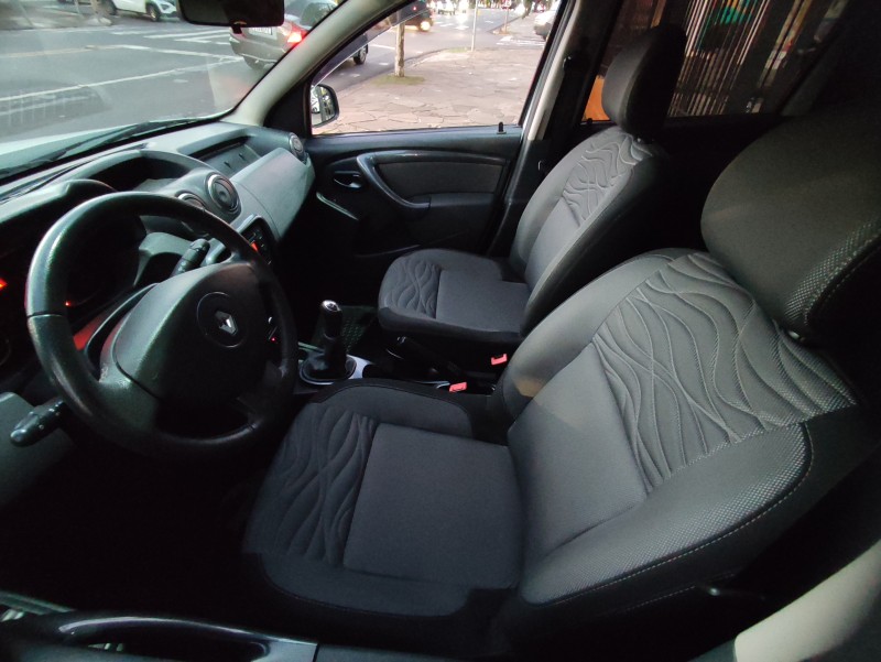 DUSTER 1.6 DYNAMIQUE 4X2 16V FLEX 4P MANUAL - 2013 - CAXIAS DO SUL