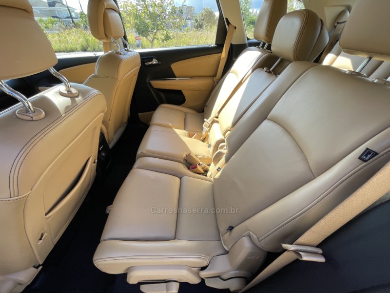 JOURNEY 3.6 SXT V6 GASOLINA 4P AUTOMÁTICO - 2012 - BENTO GONçALVES