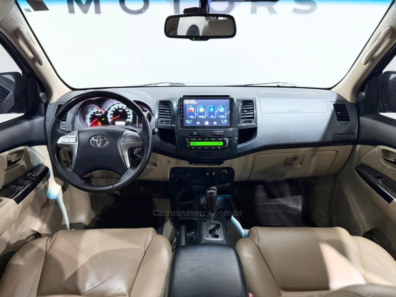 HILUX SW4 3.0 SRV 4X4 16V TURBO INTERCOOLER DIESEL 4P AUTOMÁTICO - 2014 - NOVO HAMBURGO