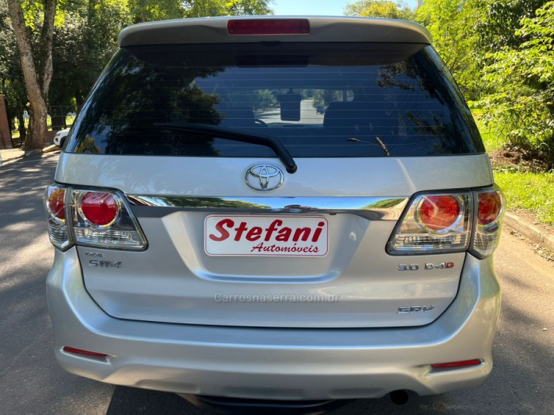 HILUX SW4 3.0 SRV 4X4 CD 16V TURBO INTERCOOLER DIESEL 4P AUTOMÁTICO - 2013 - FELIZ