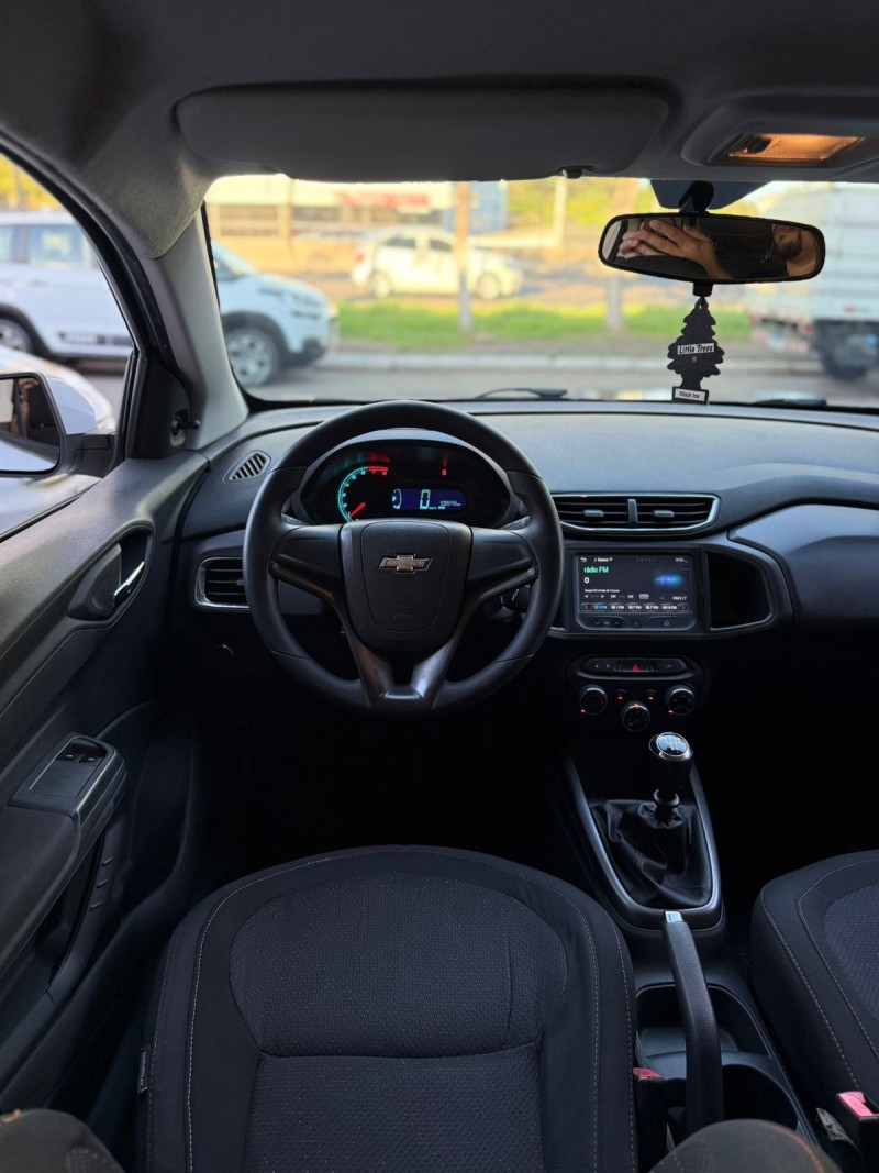 ONIX 1.4 MPFI LT 8V FLEX 4P MANUAL - 2014 - ESTâNCIA VELHA