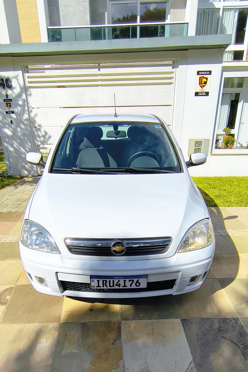 CORSA 1.4 MPFI PREMIUM 8V FLEX 4P MANUAL - 2011 - FARROUPILHA