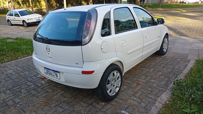 CORSA 1.4 MPFI PREMIUM 8V FLEX 4P MANUAL - 2011 - FARROUPILHA