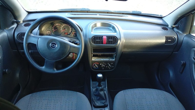 CORSA 1.4 MPFI PREMIUM 8V FLEX 4P MANUAL - 2011 - FARROUPILHA