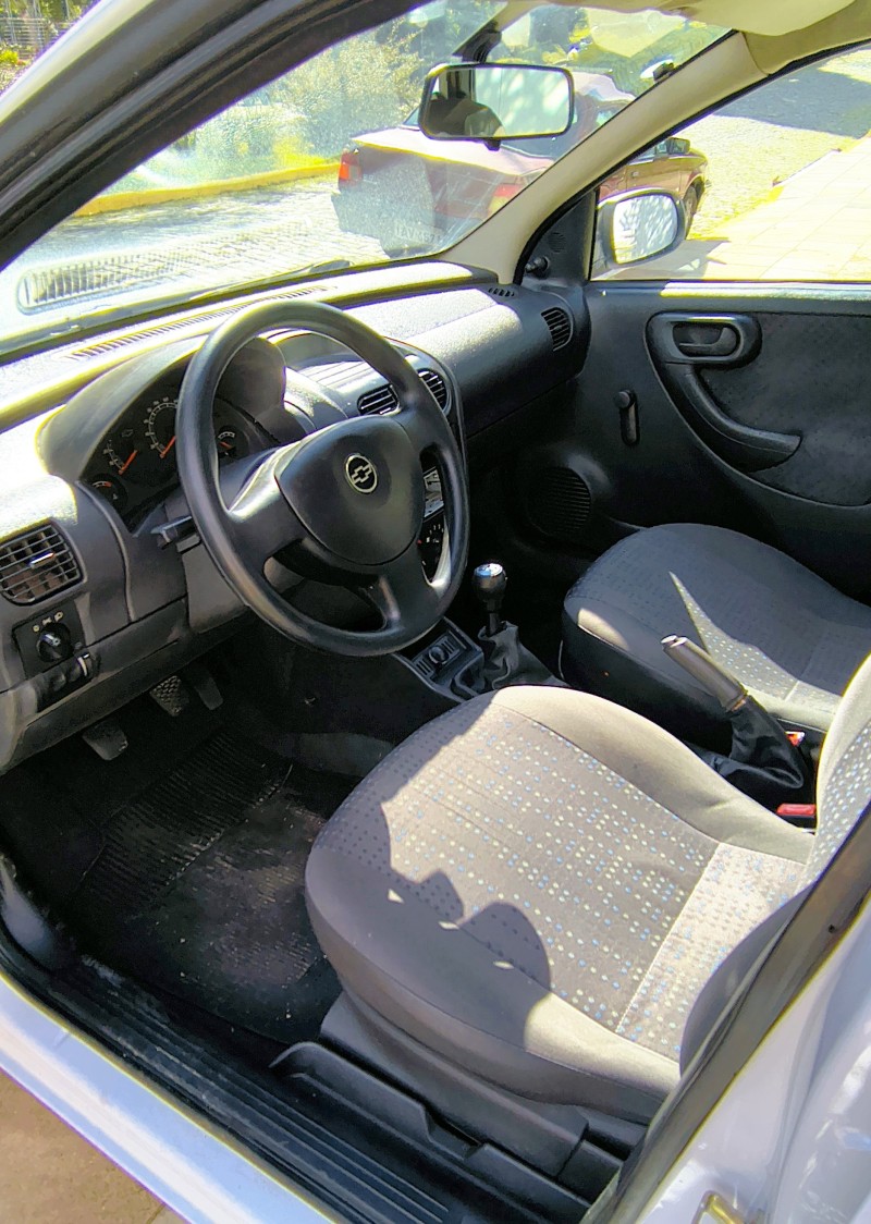 CORSA 1.4 MPFI PREMIUM 8V FLEX 4P MANUAL - 2011 - FARROUPILHA