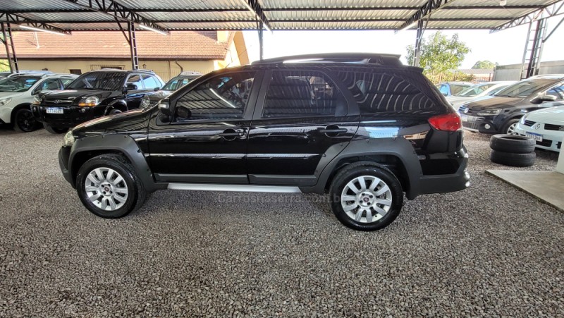 PALIO 1.8 MPI ADVENTURE LOCKER WEEKEND 8V FLEX 4P MANUAL - 2015 - CAXIAS DO SUL