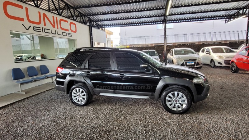 PALIO 1.8 MPI ADVENTURE LOCKER WEEKEND 8V FLEX 4P MANUAL - 2015 - CAXIAS DO SUL