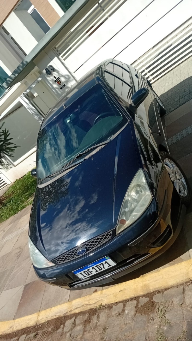 FOCUS 1.6 GLX 8V FLEX 4P MANUAL - 2009 - FARROUPILHA