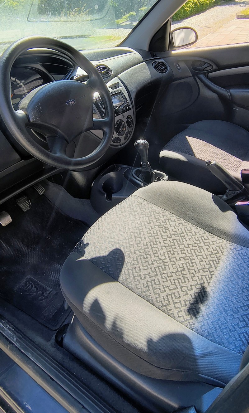 FOCUS 1.6 GLX 8V FLEX 4P MANUAL - 2009 - FARROUPILHA