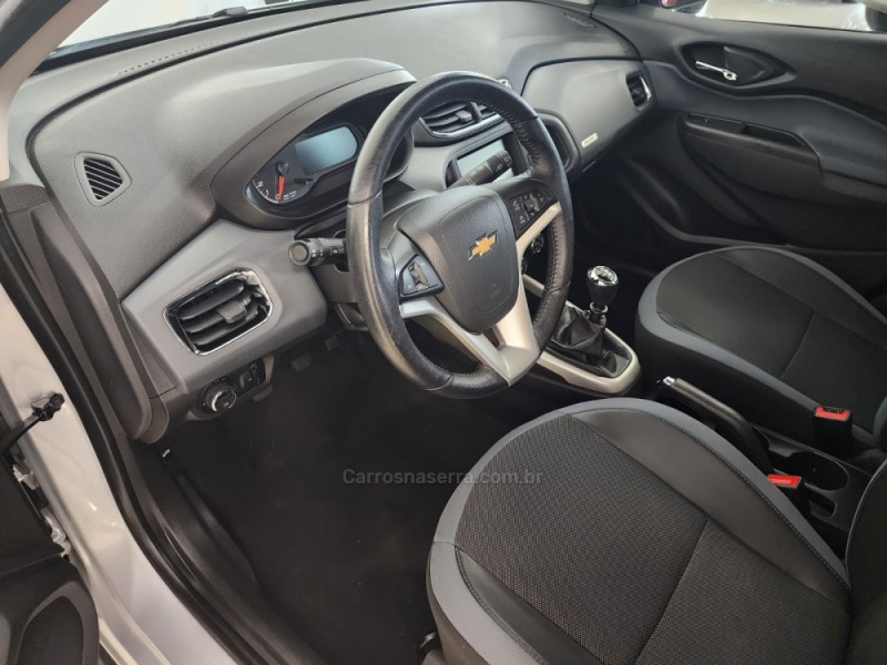 ONIX 1.4 MPFI ACTIV 8V FLEX 4P MANUAL - 2019 - CAXIAS DO SUL