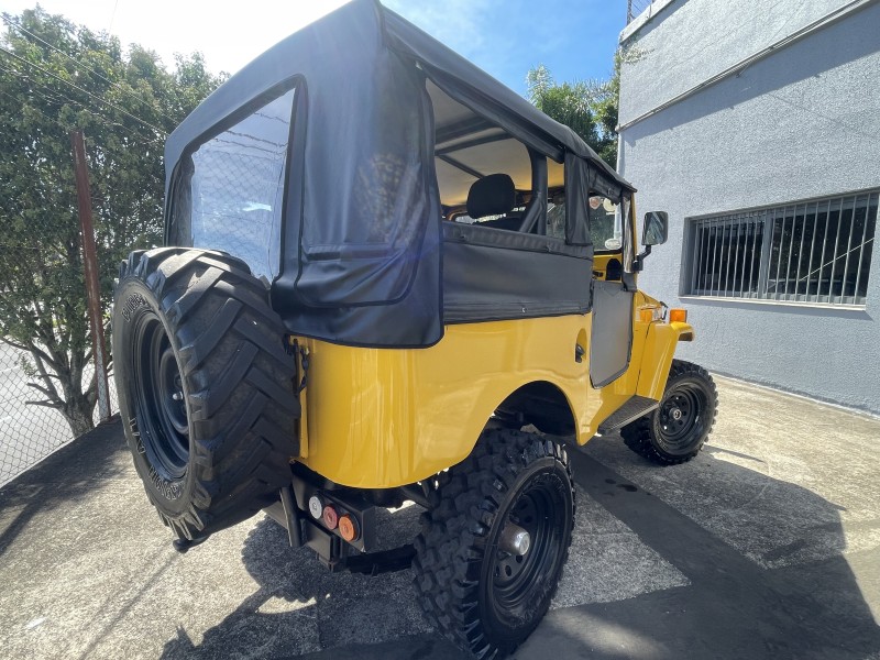 BANDEIRANTE 4.0 OJ50L 4X4 TETO LONA DIESEL 2P MANUAL - 1969 - CAXIAS DO SUL