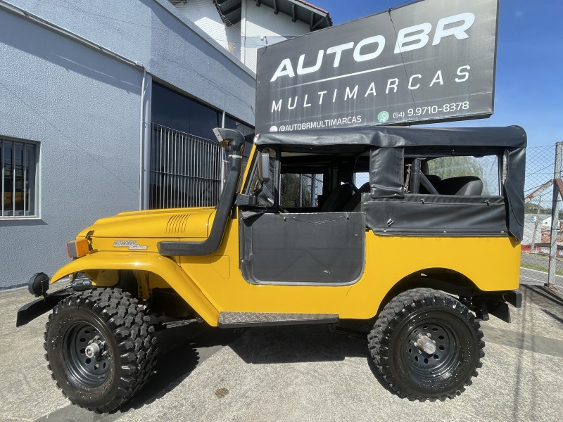 BANDEIRANTE 4.0 OJ50L 4X4 TETO LONA DIESEL 2P MANUAL - 1969 - CAXIAS DO SUL
