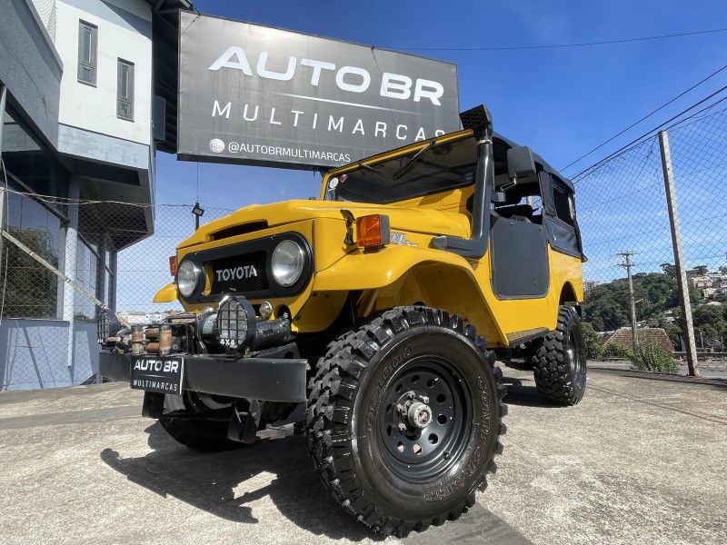 BANDEIRANTE 4.0 OJ50L 4X4 TETO LONA DIESEL 2P MANUAL - 1969 - CAXIAS DO SUL
