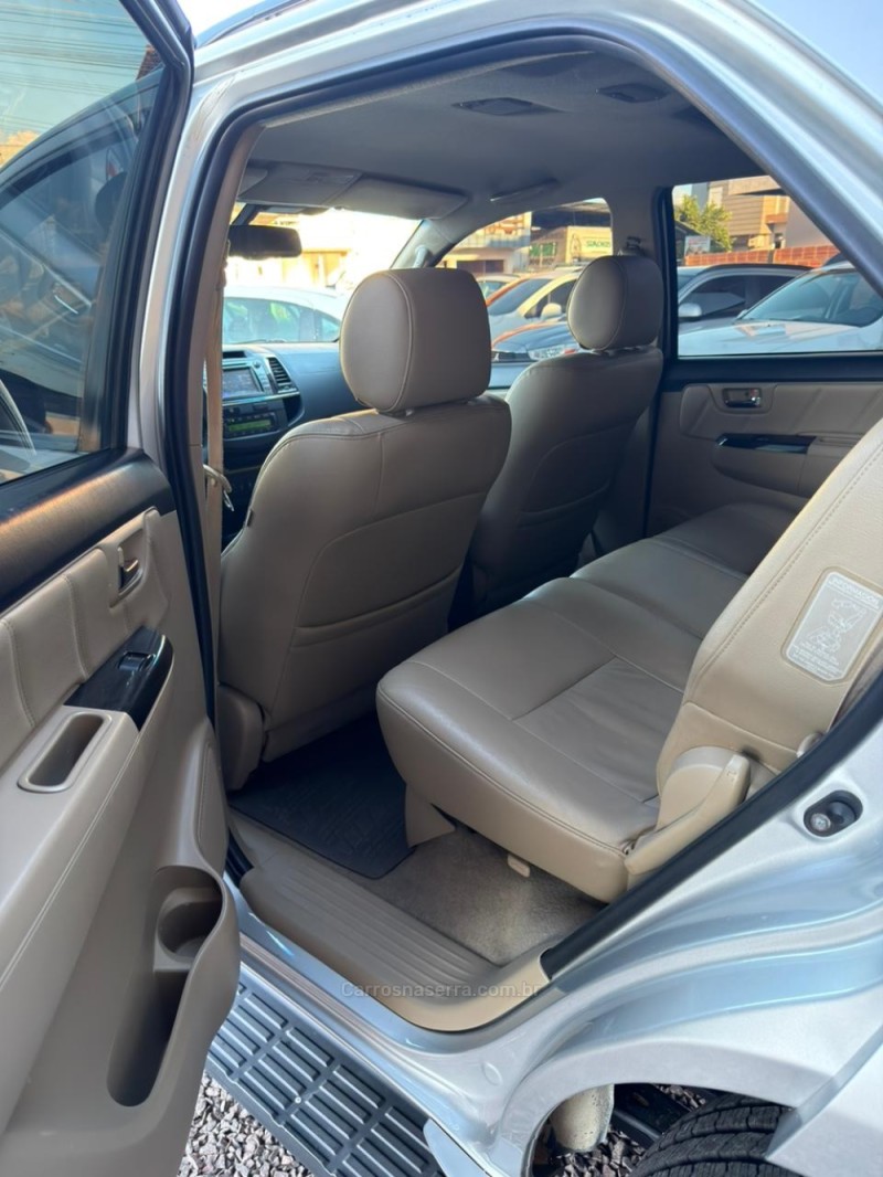 HILUX SW4 3.0 SRV 4X4 16V TURBO INTERCOOLER DIESEL 4P AUTOMÁTICO - 2014 - LAJEADO