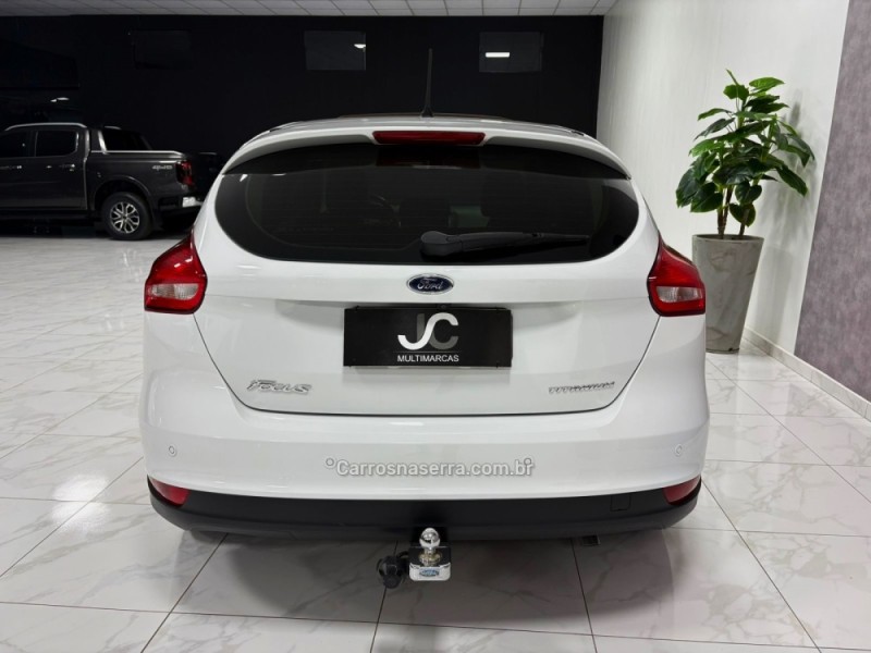 FOCUS 2.0 TITANIUM HATCH 16V FLEX 4P AUTOMÁTICO - 2018 - CAMPINAS DO SUL
