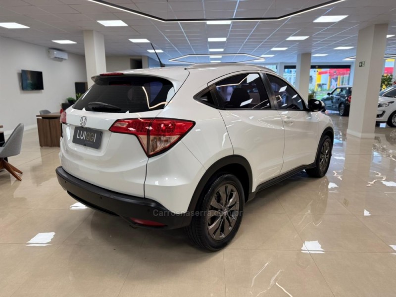 HR-V 1.8 16V FLEX EX 4P AUTOMÁTICO - 2018 - CARLOS BARBOSA