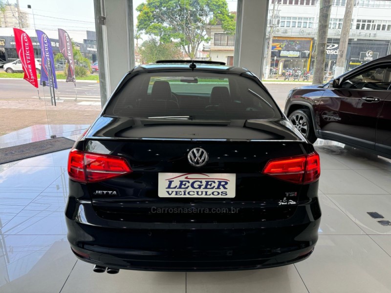 JETTA 2.0 TSI HIGHLINE 211CV GASOLINA 4P DSG - 2016 - SãO LEOPOLDO