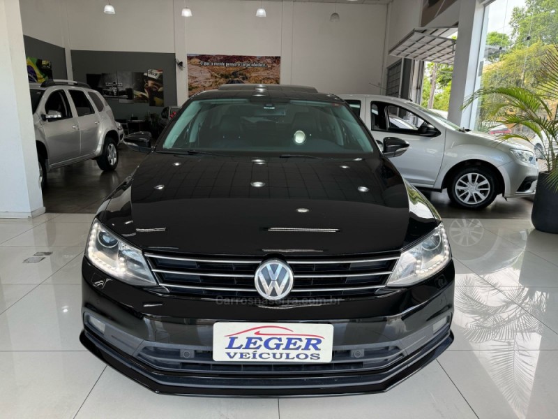 JETTA 2.0 TSI HIGHLINE 211CV GASOLINA 4P DSG - 2016 - SãO LEOPOLDO