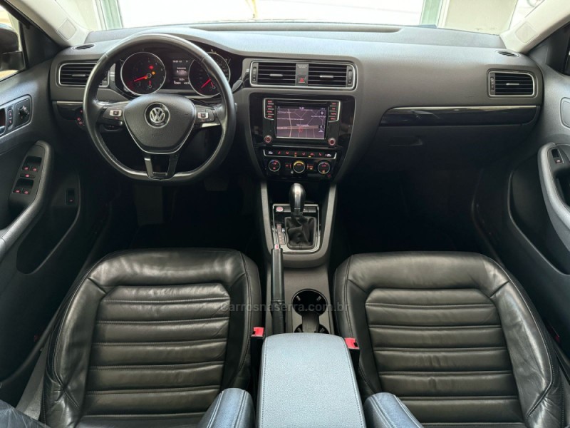 JETTA 2.0 TSI HIGHLINE 211CV GASOLINA 4P DSG - 2016 - SãO LEOPOLDO