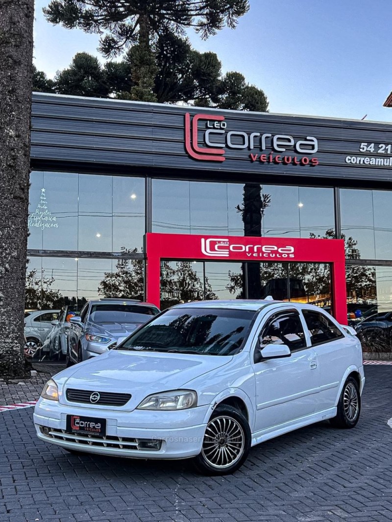 ASTRA 2.0 MPFI 16V GASOLINA 2P MANUAL - 2000 - CANELA