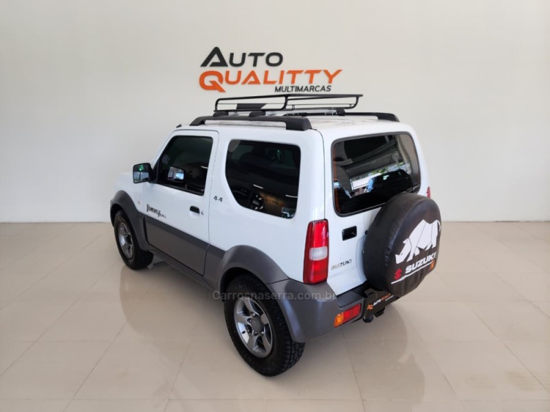 JIMNY 1.3 4ALL 4X4 16V GASOLINA 2P MANUAL - 2015 - CAXIAS DO SUL