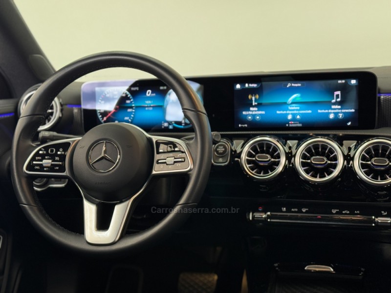CLA 250 2.0 SPORT 16V TURBO GASOLINA 4P AUTOMÁTICO - 2022 - CARLOS BARBOSA
