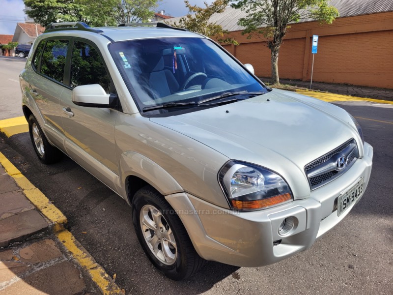 TUCSON 2.0 MPFI GLS 16V 143CV 2WD GASOLINA 4P AUTOMÁTICO - 2012 - FLORES DA CUNHA