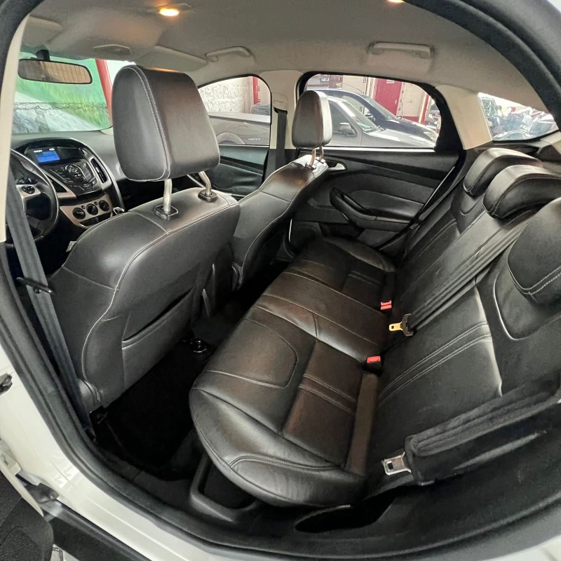 FOCUS 1.6 SE 16V FLEX 4P MANUAL - 2016 - CAXIAS DO SUL