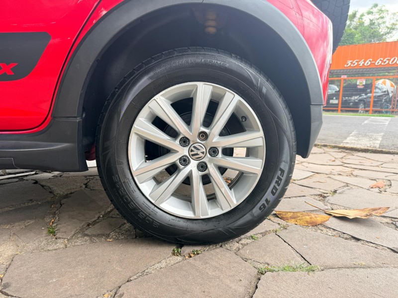 CROSSFOX 1.6 MI FLEX 8V 4P MANUAL - 2013 - TRêS COROAS