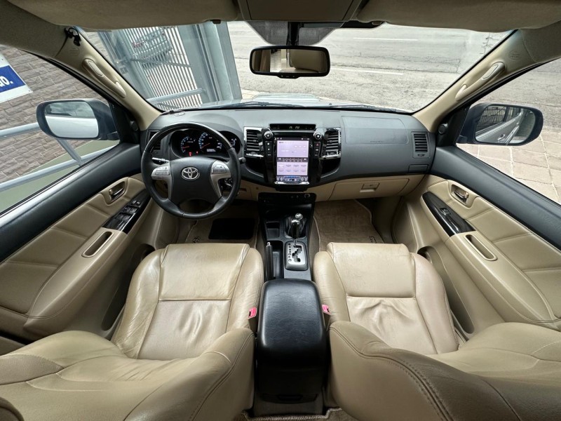 HILUX SW4 3.0 SRV 4X4 16V TURBO INTERCOOLER DIESEL 4P AUTOMÁTICO - 2015 - CAXIAS DO SUL