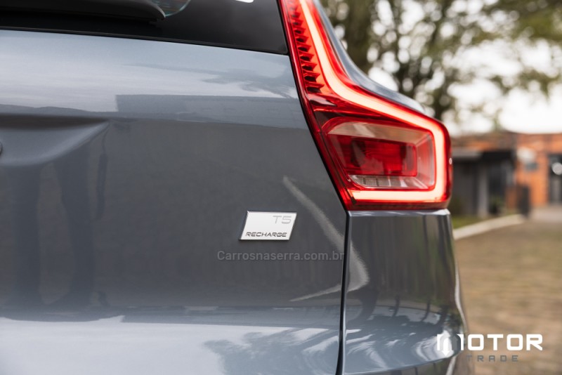 XC 40 1.5 T5 RECHARGE INSCRIPTION EXPRESSION HÍBRIDO 4P AUTOMÁTICO - 2022 - PORTO ALEGRE