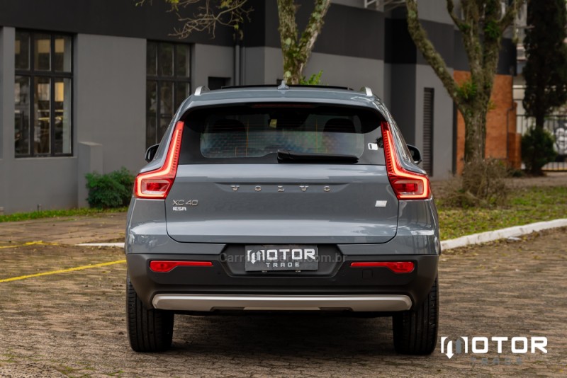 XC 40 1.5 T5 RECHARGE INSCRIPTION EXPRESSION HÍBRIDO 4P AUTOMÁTICO - 2022 - PORTO ALEGRE