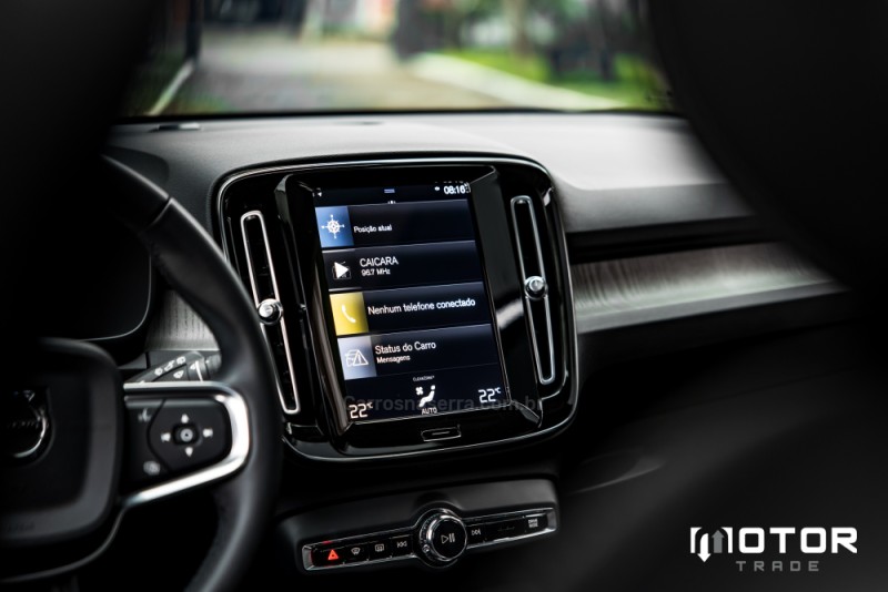 XC 40 1.5 T5 RECHARGE INSCRIPTION EXPRESSION HÍBRIDO 4P AUTOMÁTICO - 2022 - PORTO ALEGRE