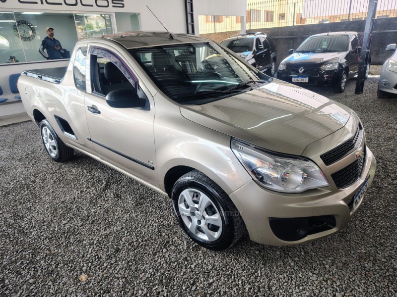 montana 1.4 mpfi ls cs 8v flex 2p manual 2012 caxias do sul