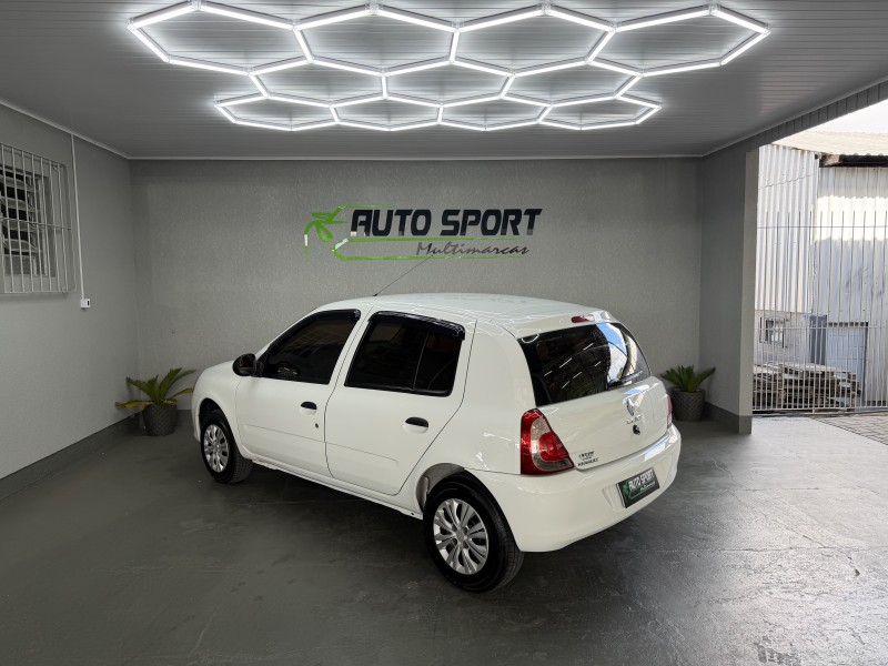 CLIO 1.0 EXPRESSION 16V FLEX 4P MANUAL - 2015 - CAXIAS DO SUL