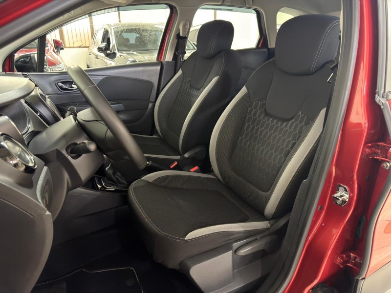 CAPTUR 1.6 16V FLEX ZEN AUTOMÁTICO - 2018 - CAXIAS DO SUL