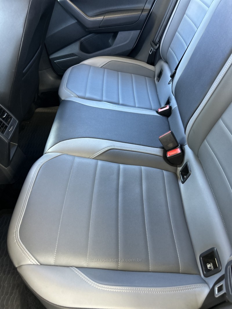 NIVUS 1.0 200 TSI HIGHLINE LAUNCHING EDITION TOTAL FLEX 4P AUTOMÁTICO - 2021 - CAXIAS DO SUL