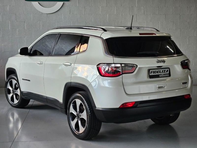 COMPASS 2.0 16V FLEX LONGITUDE AUTOMÁTICO - 2018 - FARROUPILHA