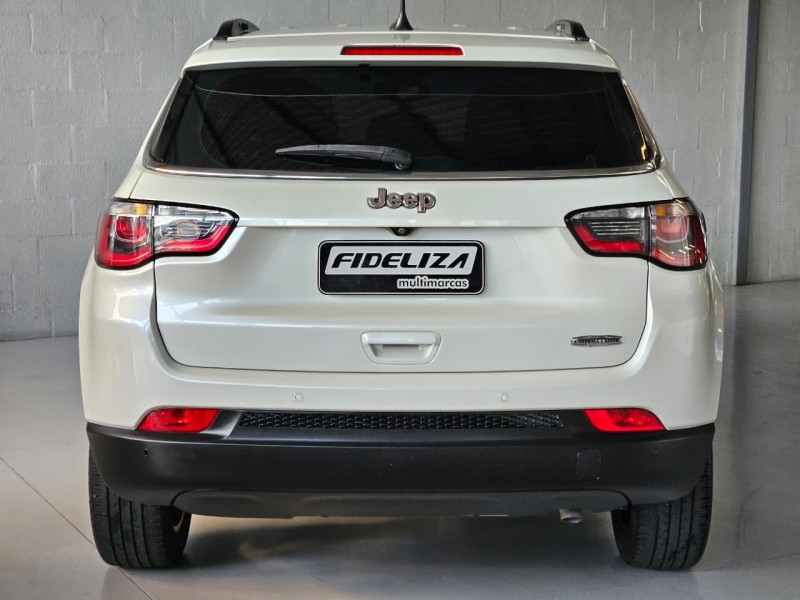 COMPASS 2.0 16V FLEX LONGITUDE AUTOMÁTICO - 2018 - FARROUPILHA